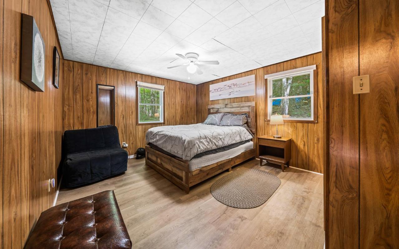 Cottage Binx Bracebridge Bagian luar foto